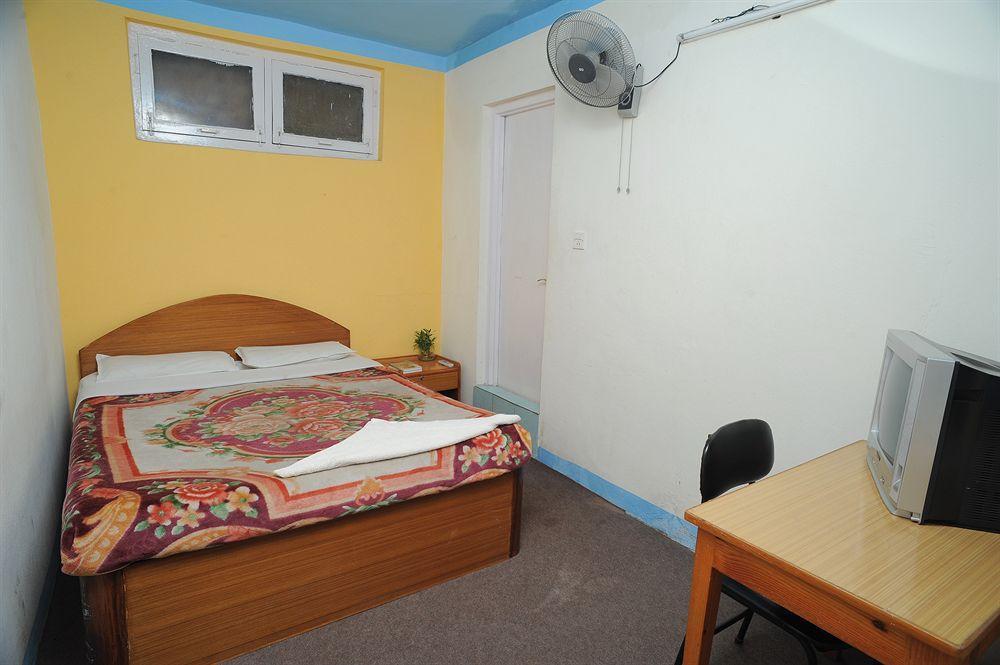 Hotel Himalaya Yoga Katmandou Extérieur photo