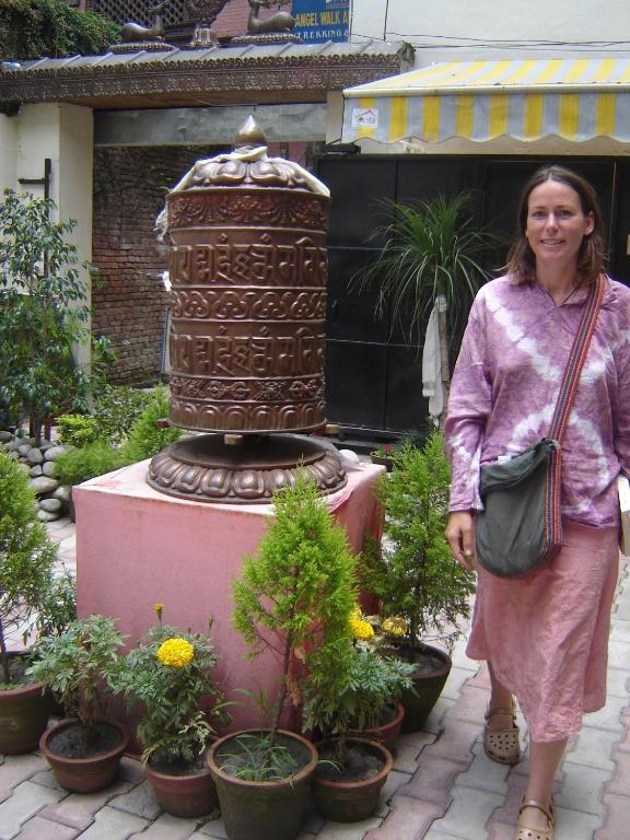 Hotel Himalaya Yoga Katmandou Extérieur photo