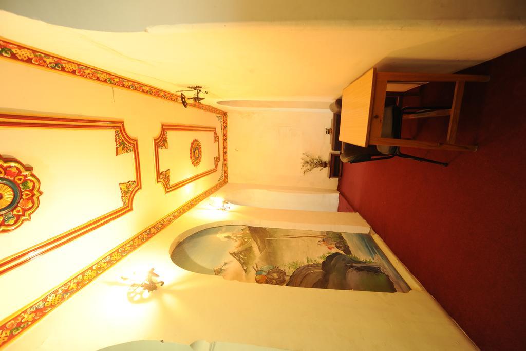 Hotel Himalaya Yoga Katmandou Extérieur photo