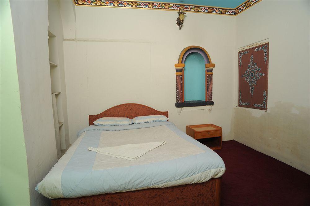 Hotel Himalaya Yoga Katmandou Extérieur photo