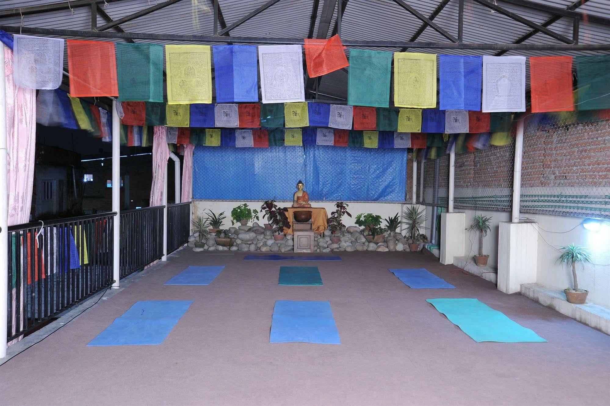 Hotel Himalaya Yoga Katmandou Extérieur photo