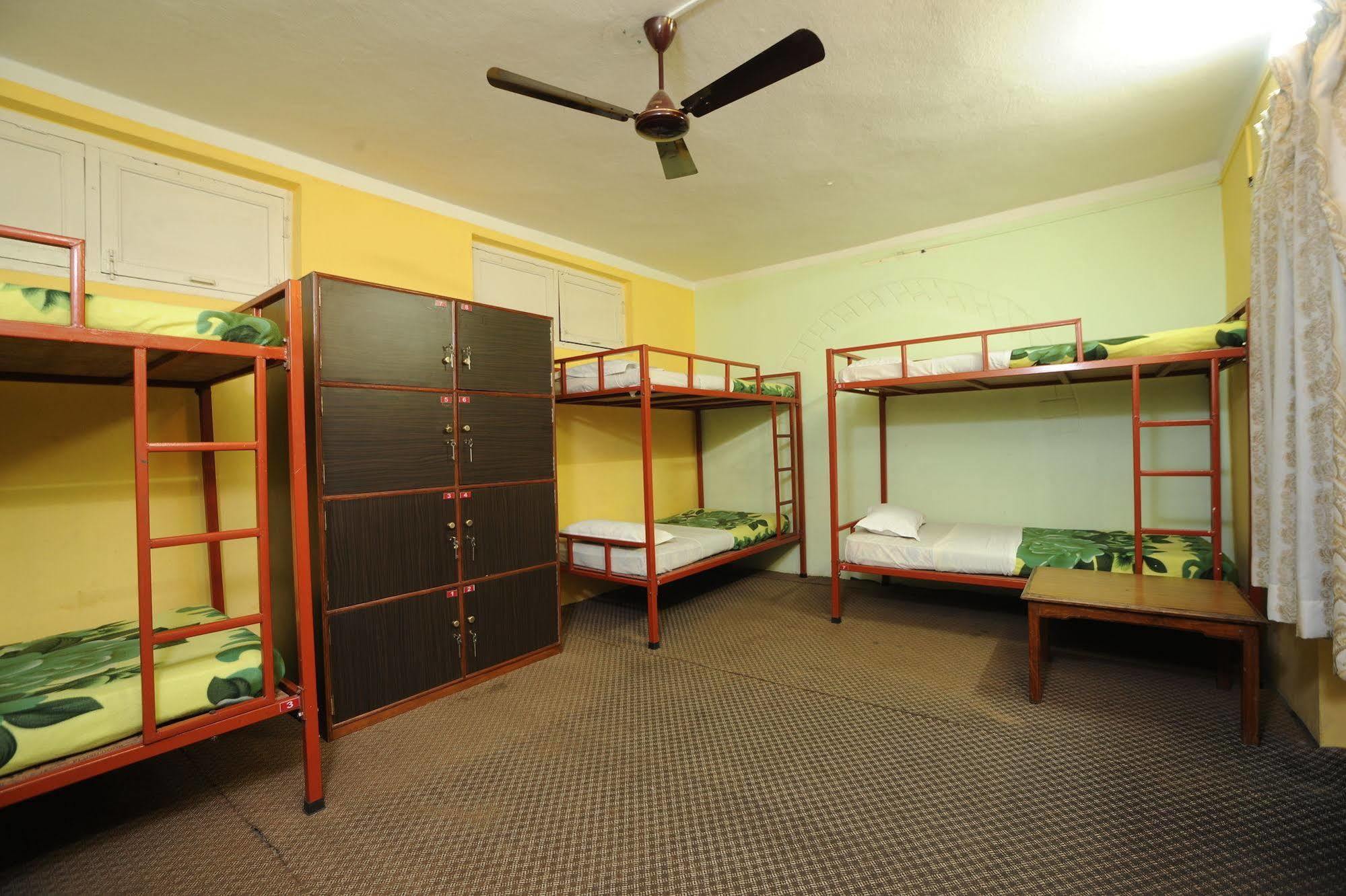 Hotel Himalaya Yoga Katmandou Extérieur photo