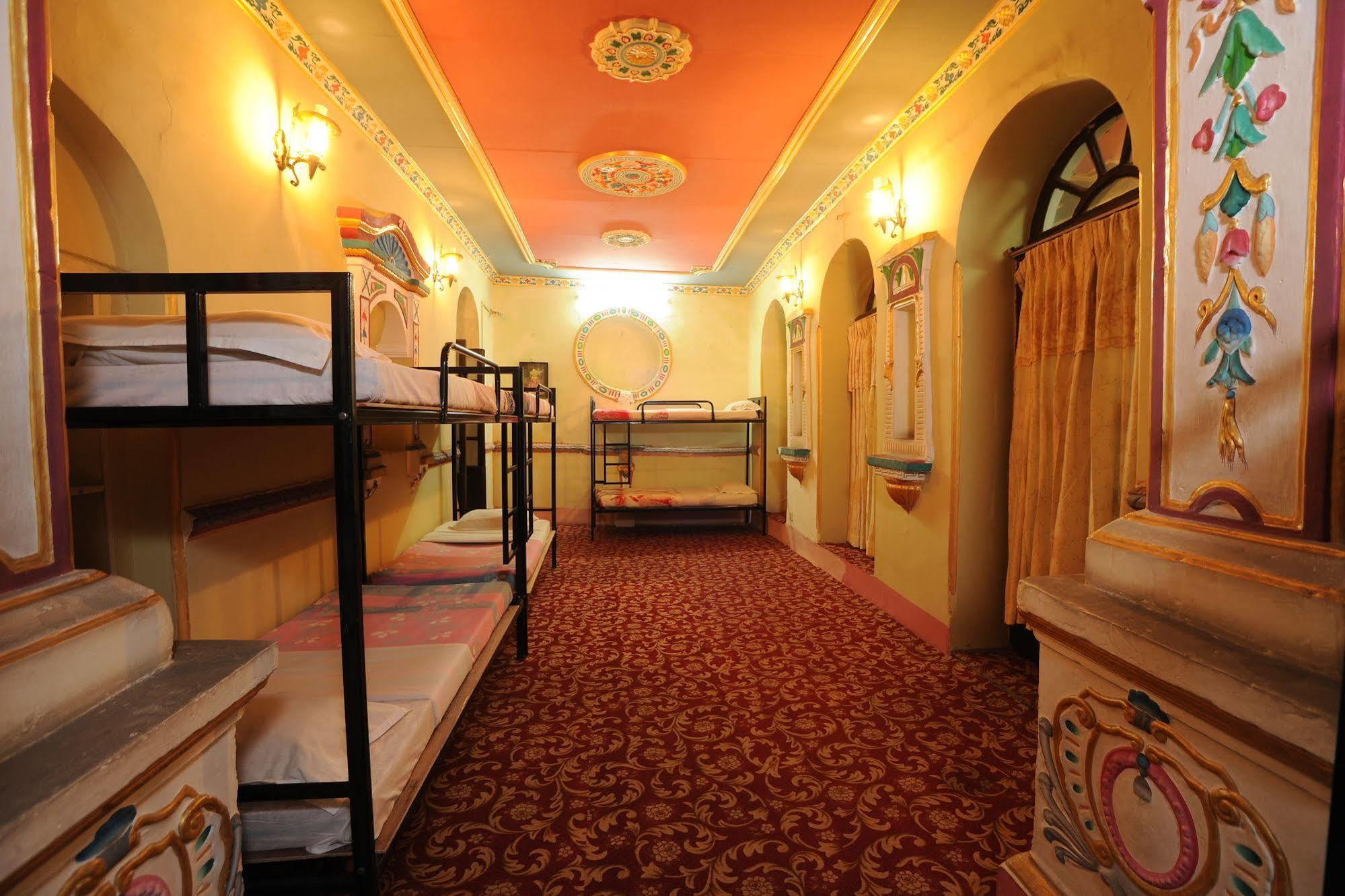 Hotel Himalaya Yoga Katmandou Extérieur photo