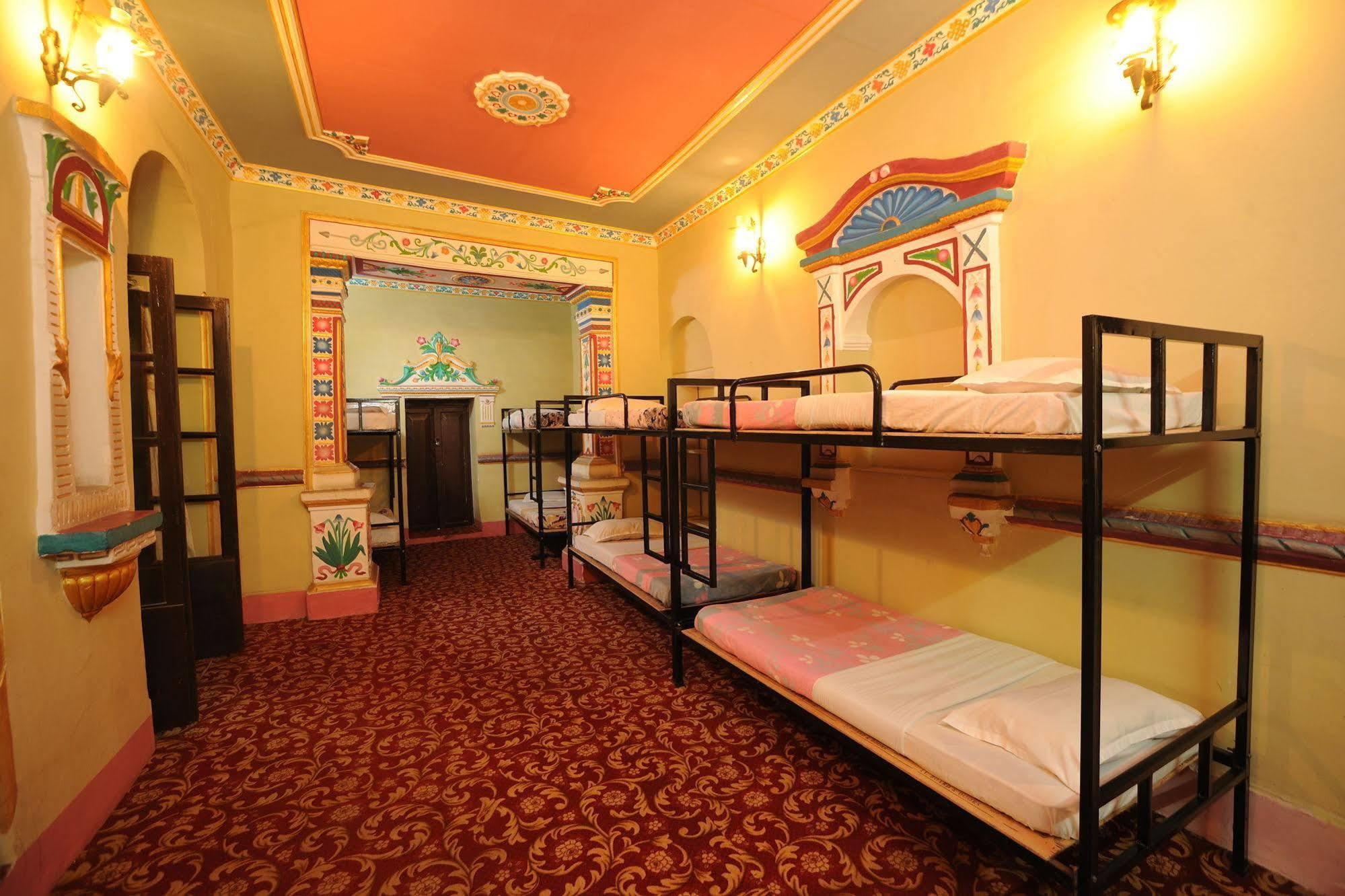 Hotel Himalaya Yoga Katmandou Extérieur photo
