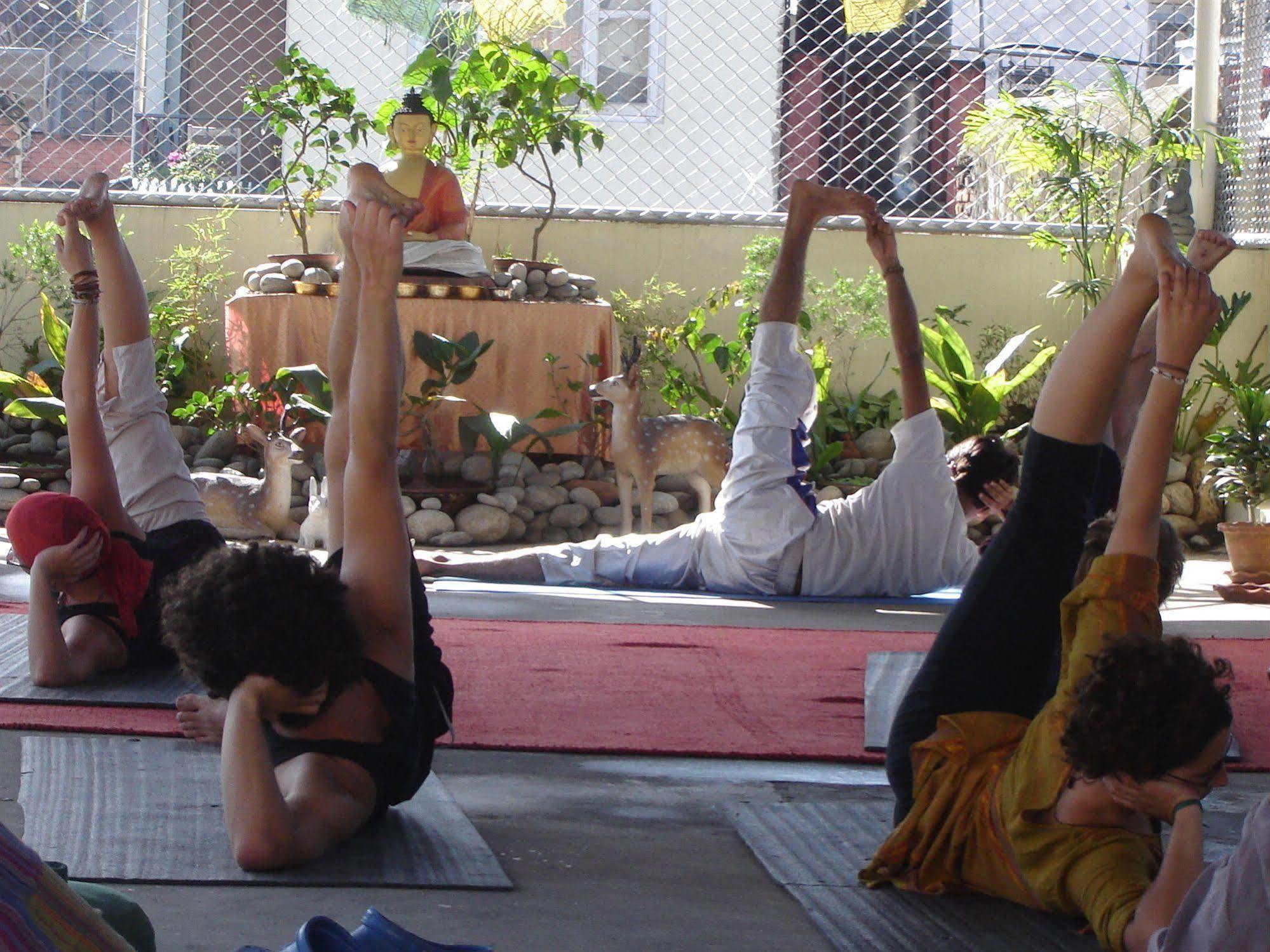 Hotel Himalaya Yoga Katmandou Extérieur photo