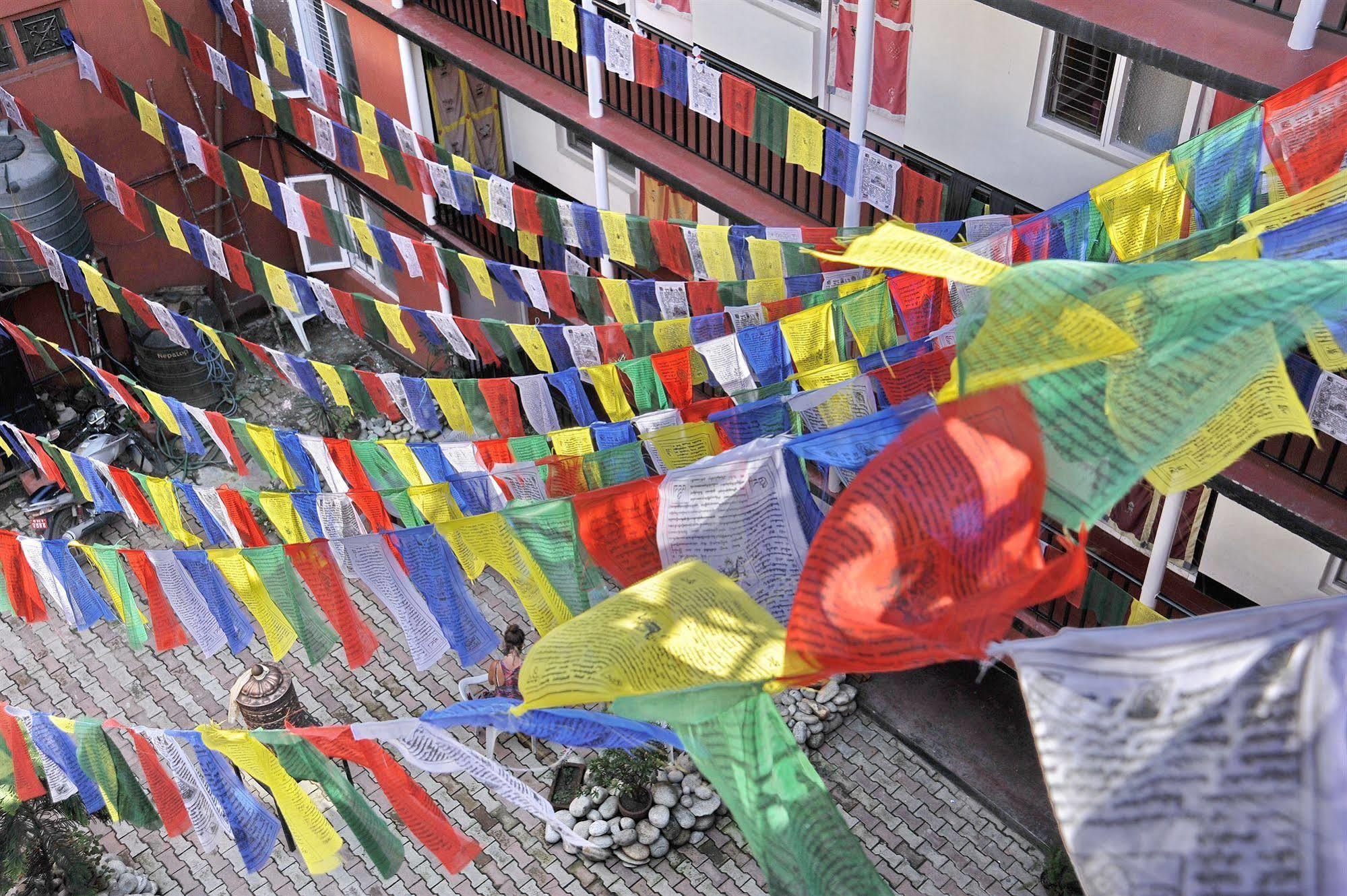 Hotel Himalaya Yoga Katmandou Extérieur photo